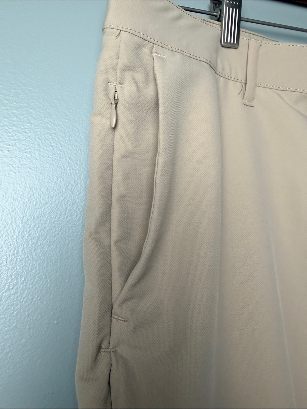 Banana Republic Men’s Khaki Stretch Chinos 34x29 Straight Leg Tailored Clean - Picture 4 of 11
